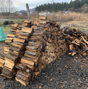 薪ストーブの燃料